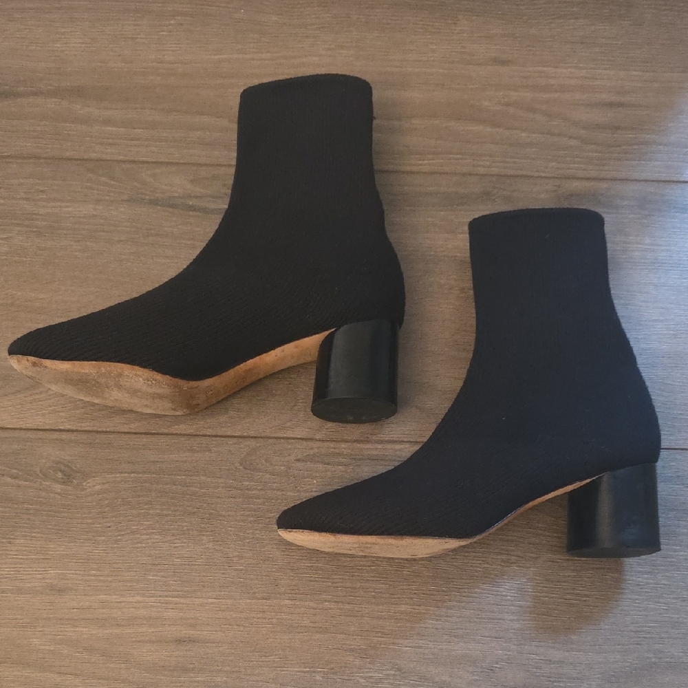 Vince Tasha Elegant Black Heeled Boots